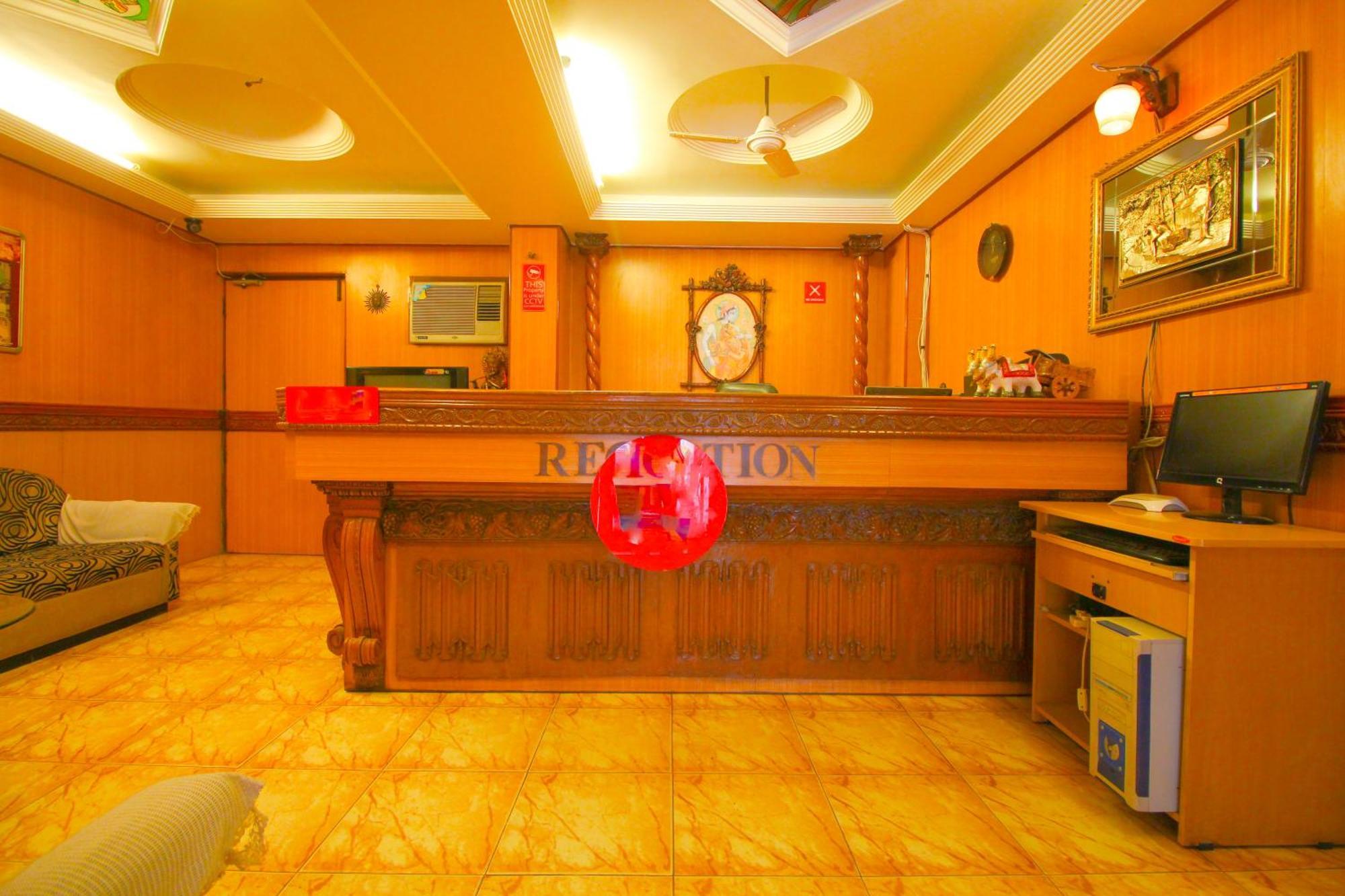 Hotel Upasana 拉杰果德 外观 照片